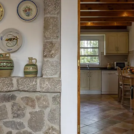 Truc Villa *